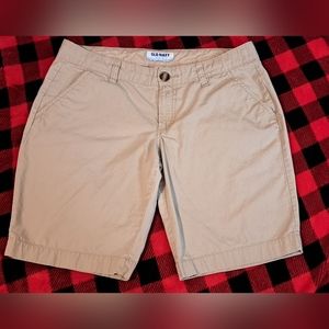 Old Navy khaki shorts